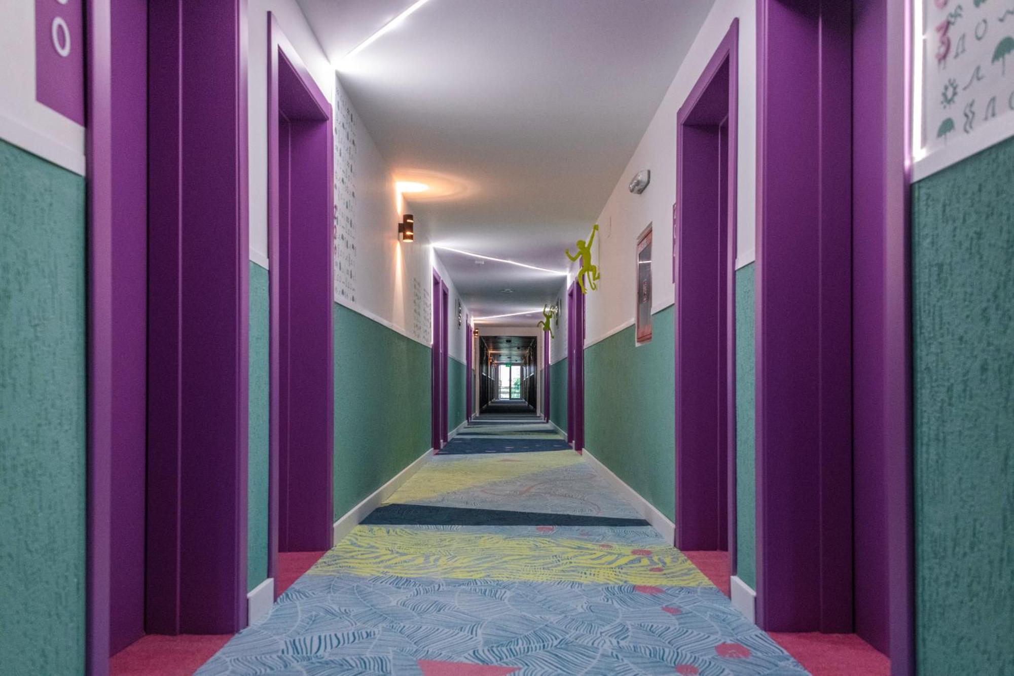 Отель Ibis Styles Венус Экстерьер фото