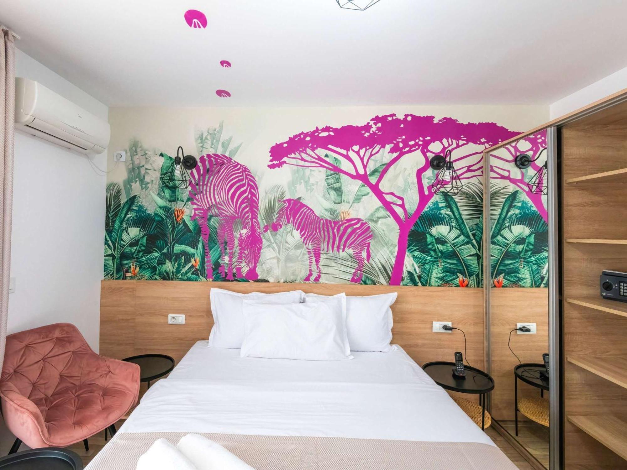 Отель Ibis Styles Венус Экстерьер фото