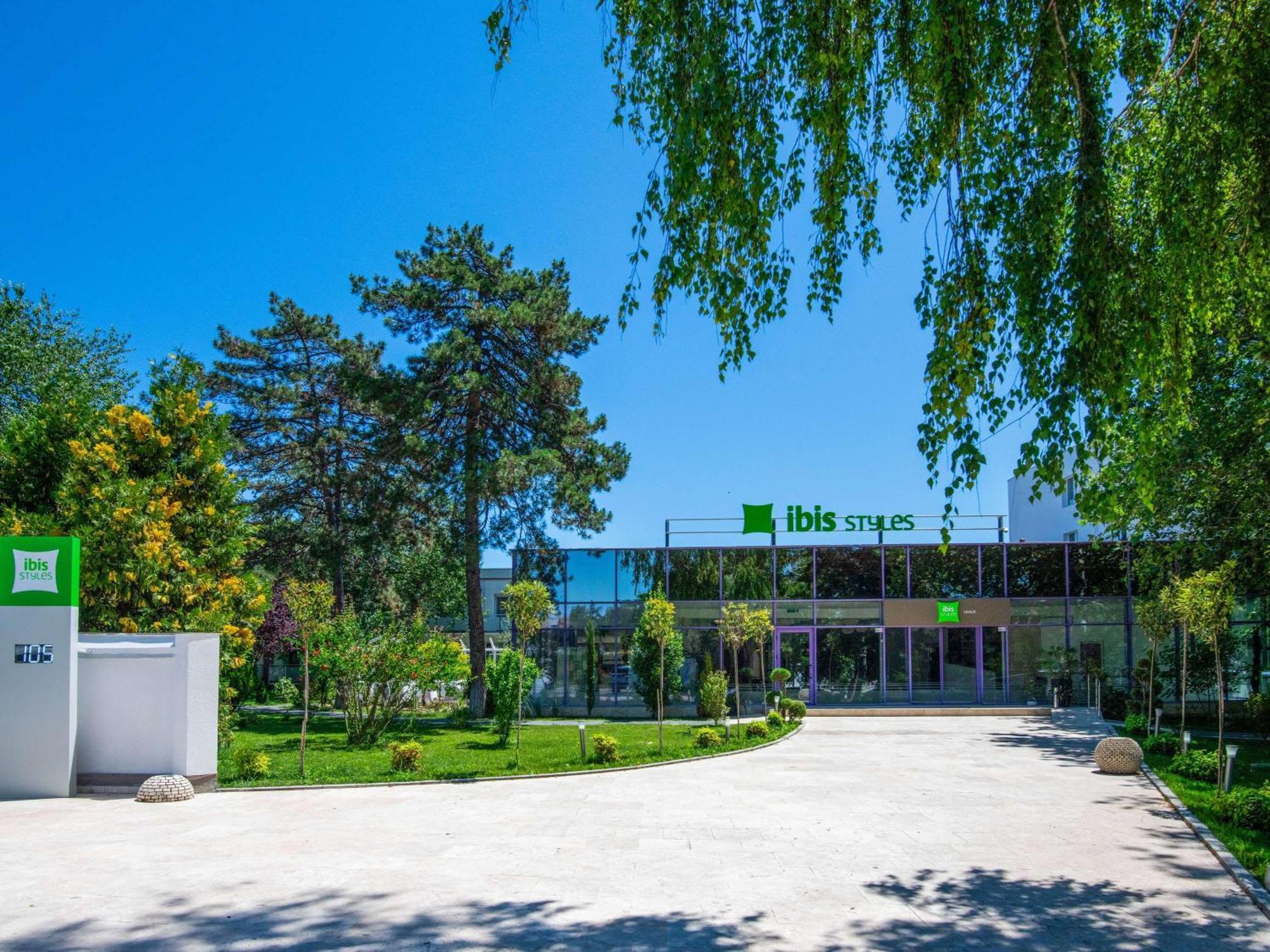 Отель Ibis Styles Венус Экстерьер фото